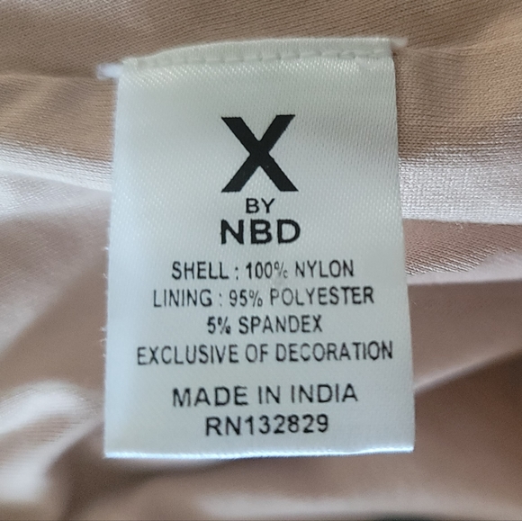 Revolve skirt - Picture 5 of 5